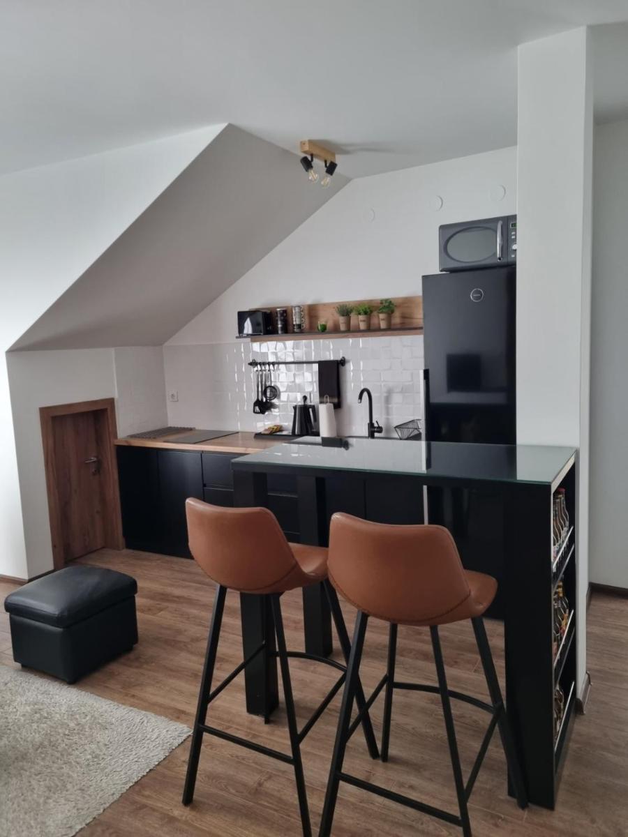 Apartmani Arilje - Housity
