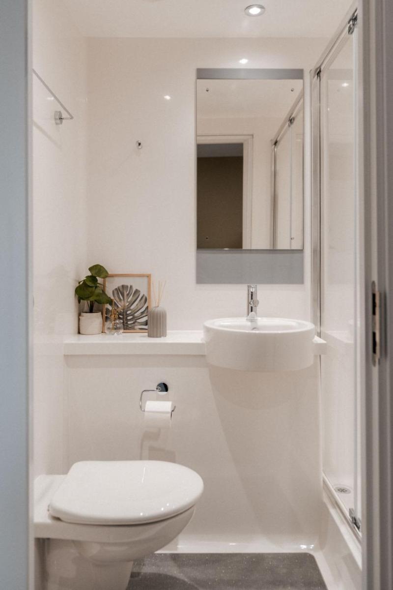 For Students Only Ultimate Comfort Ensuites at Old Kent Road in London - Housity
