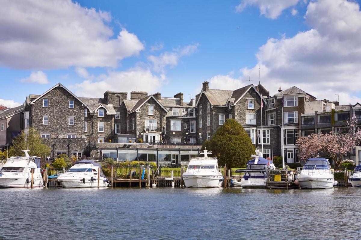 Macdonald Old England Hotel & Spa - Housity