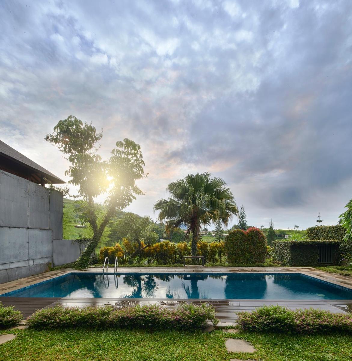Morning Glory Mountain View Villa 4 bedrooms with a private swimming pool - Housity