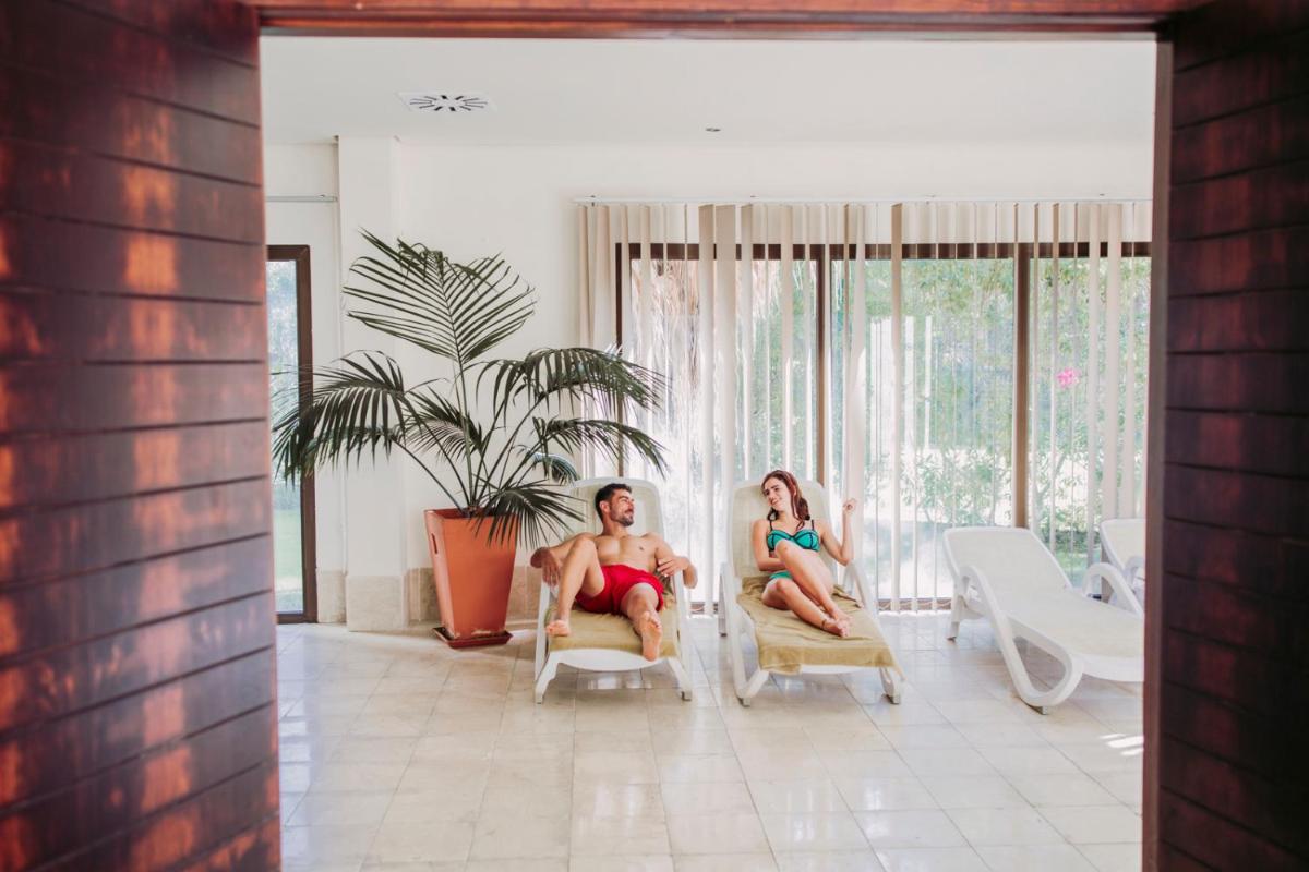 Clientes alojados en Impressive Playa Granada Golf
