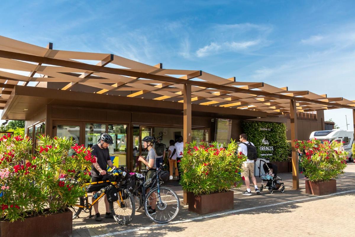 hu Firenze Camping in Town - Housity