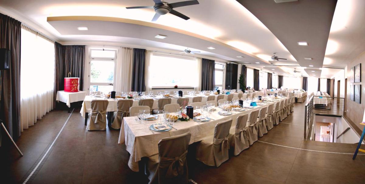 Hotel La Bussola - Housity