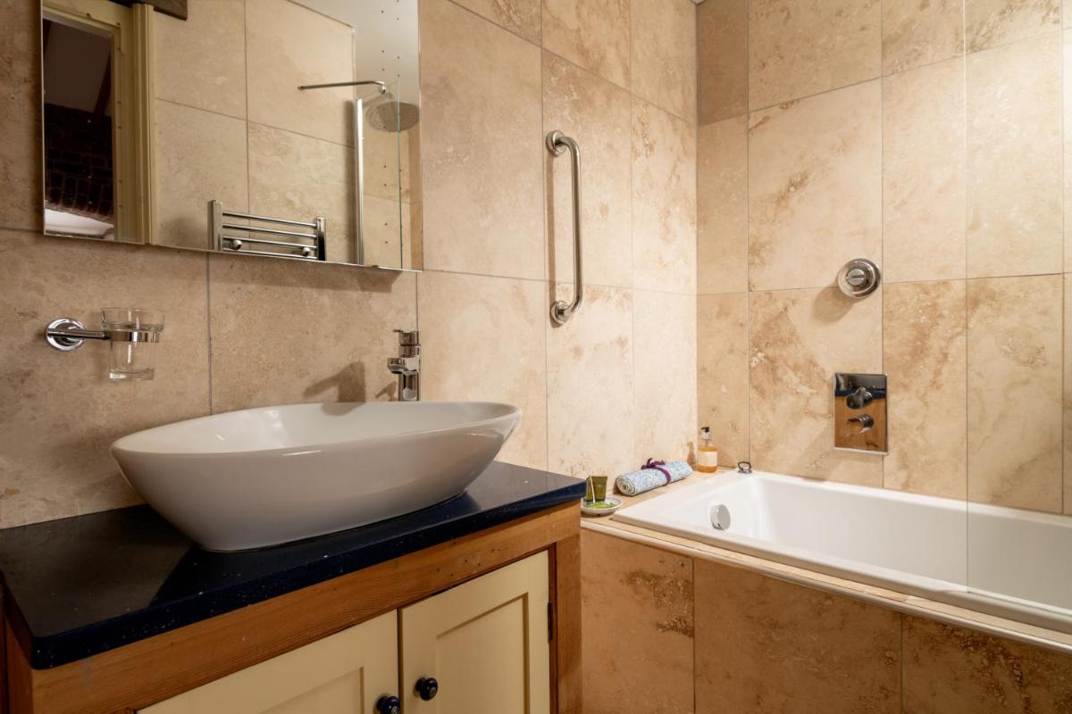The Roost, Heritage Escapes, Field House Farm - Housity