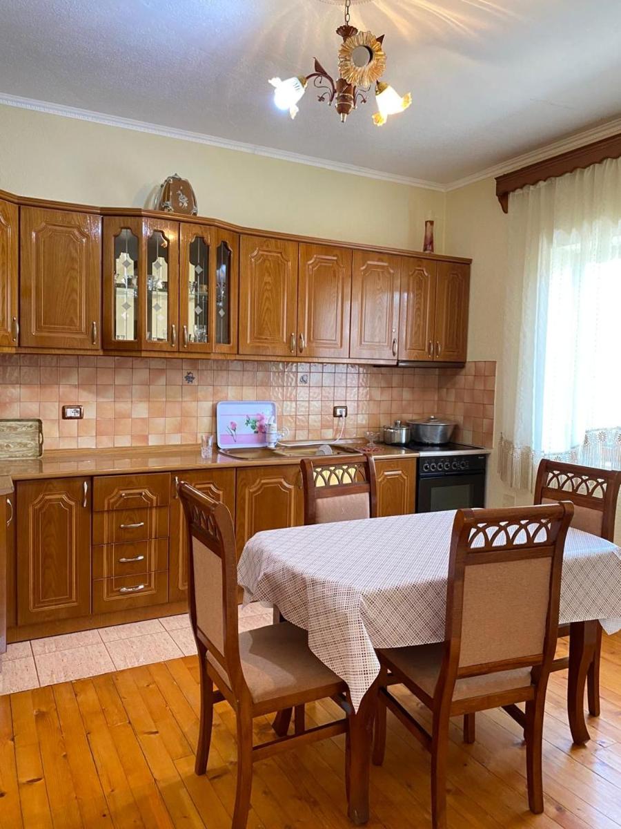 Roelka Guest House - Housity