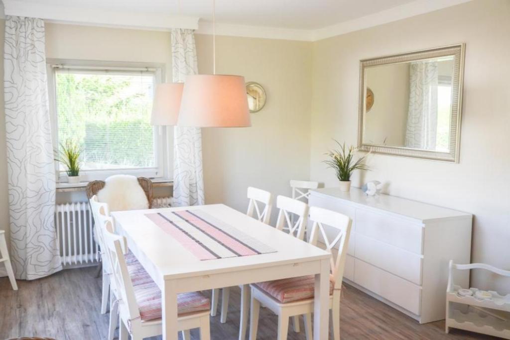 Ferienhaus Ferijentied - Housity
