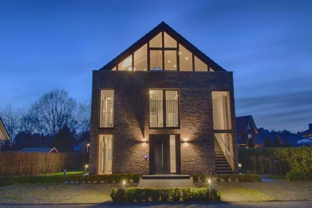 Ferienwohnung Zeitfenster Haffkrug - Housity