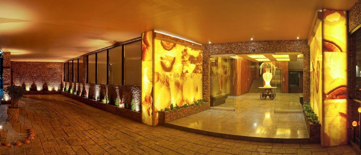 Hotel Don Simón - Housity