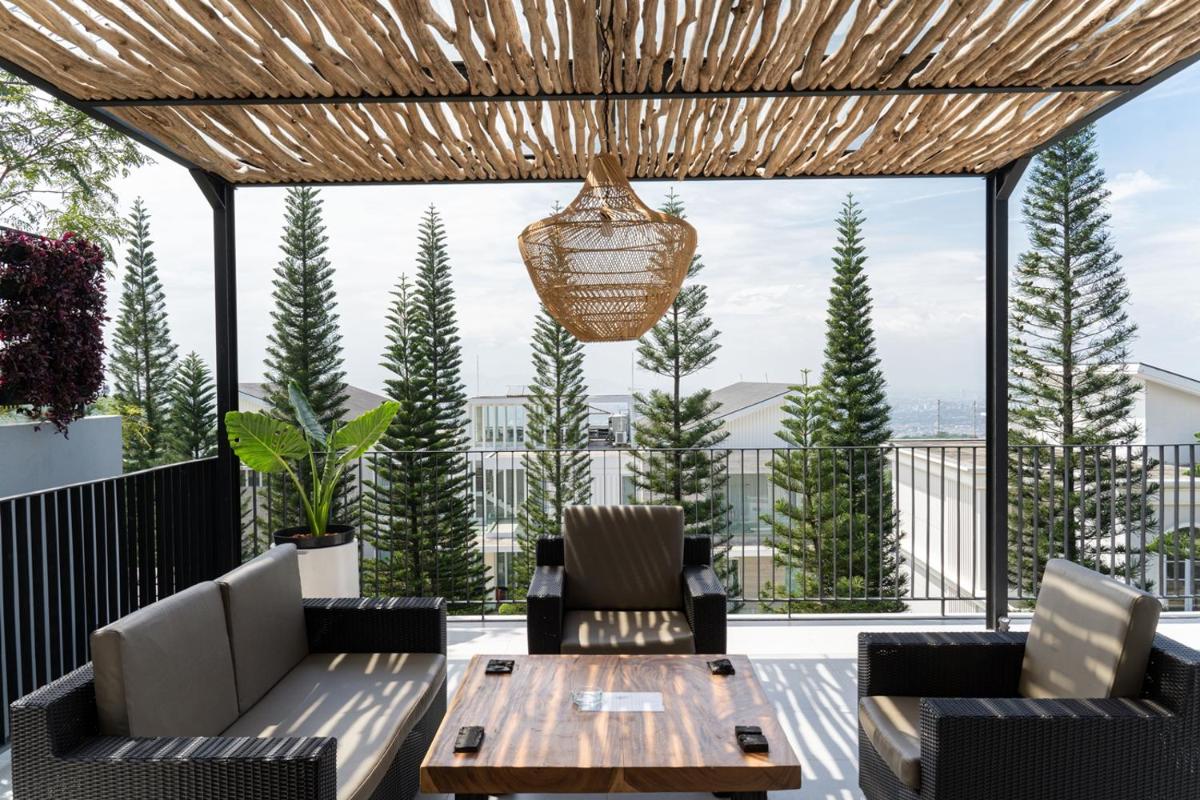 Sunshine City view Villa 6 bedrooms with a private pool - Housity