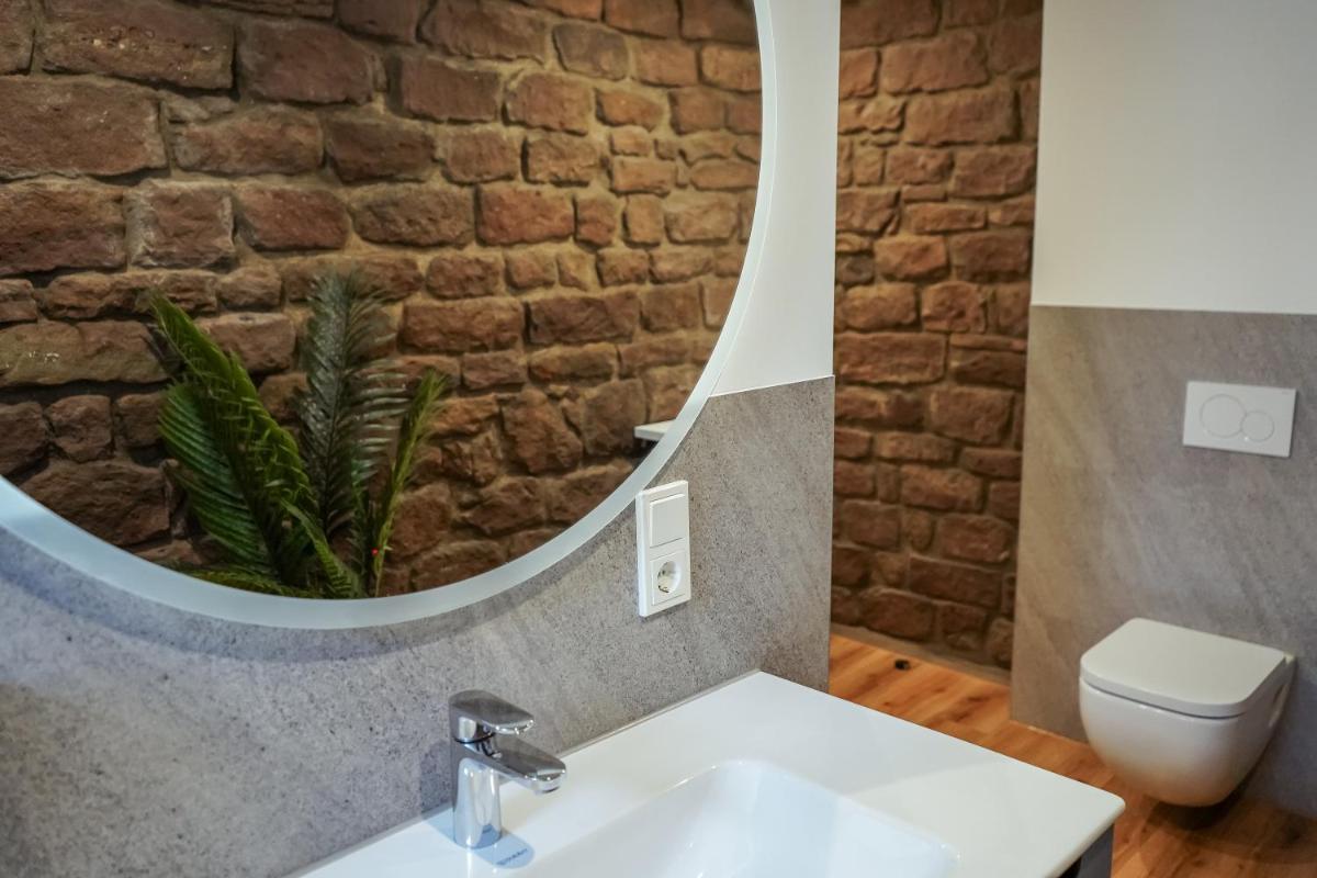7Seas Boutique Aparthotel Homburg - stilvoll, digital, ideal für Familien- & Businessgäste - Housity