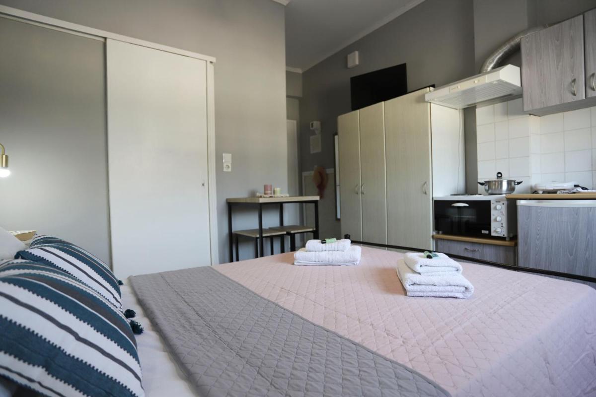 Maistros Studios 1 - Housity