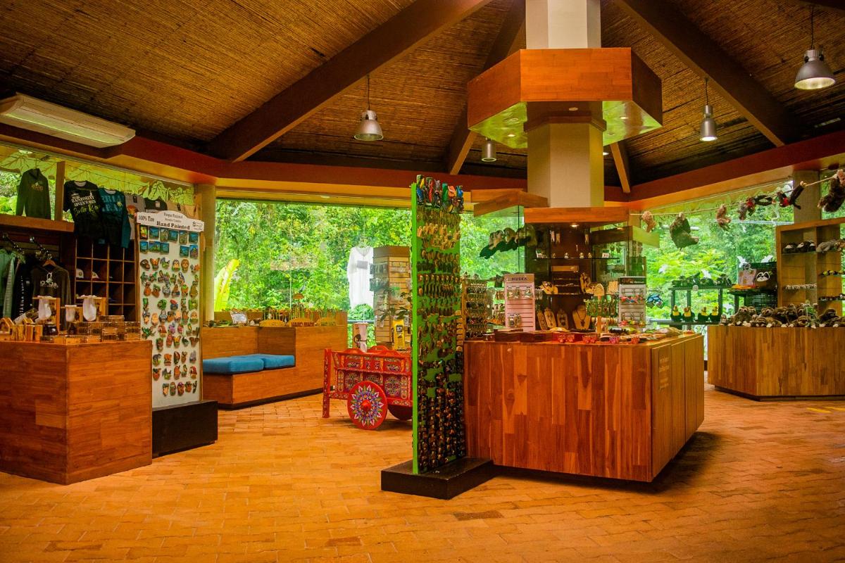 Tapirus Lodge and Reserve - Housity