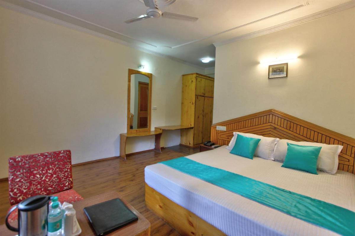 Hotel Mountain face by Snow City Hotels - Housity