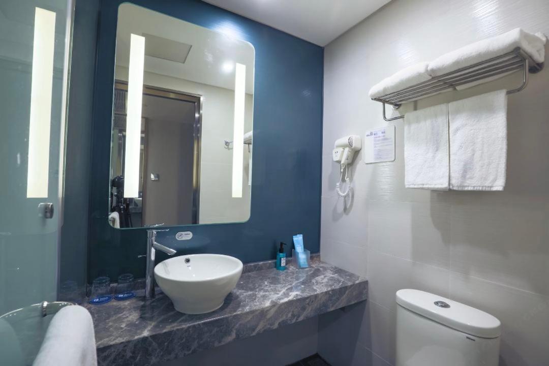 Holiday Inn Express - Xiamen City Center, an IHG Hotel - Housity