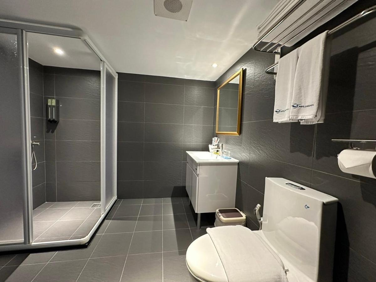 Suitetrails - Airline Inn Ximen