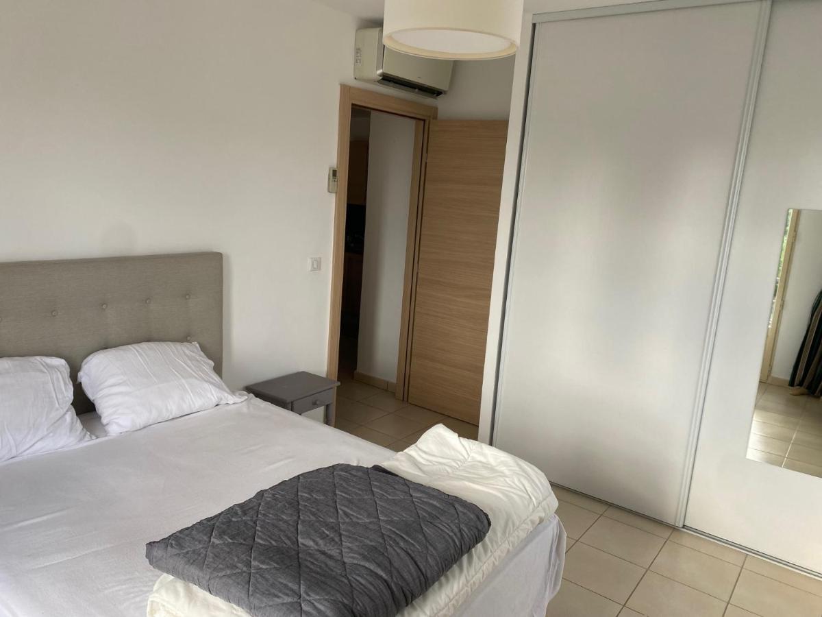 Superbe appartement avec parking privé, proche commerces et mer - Housity