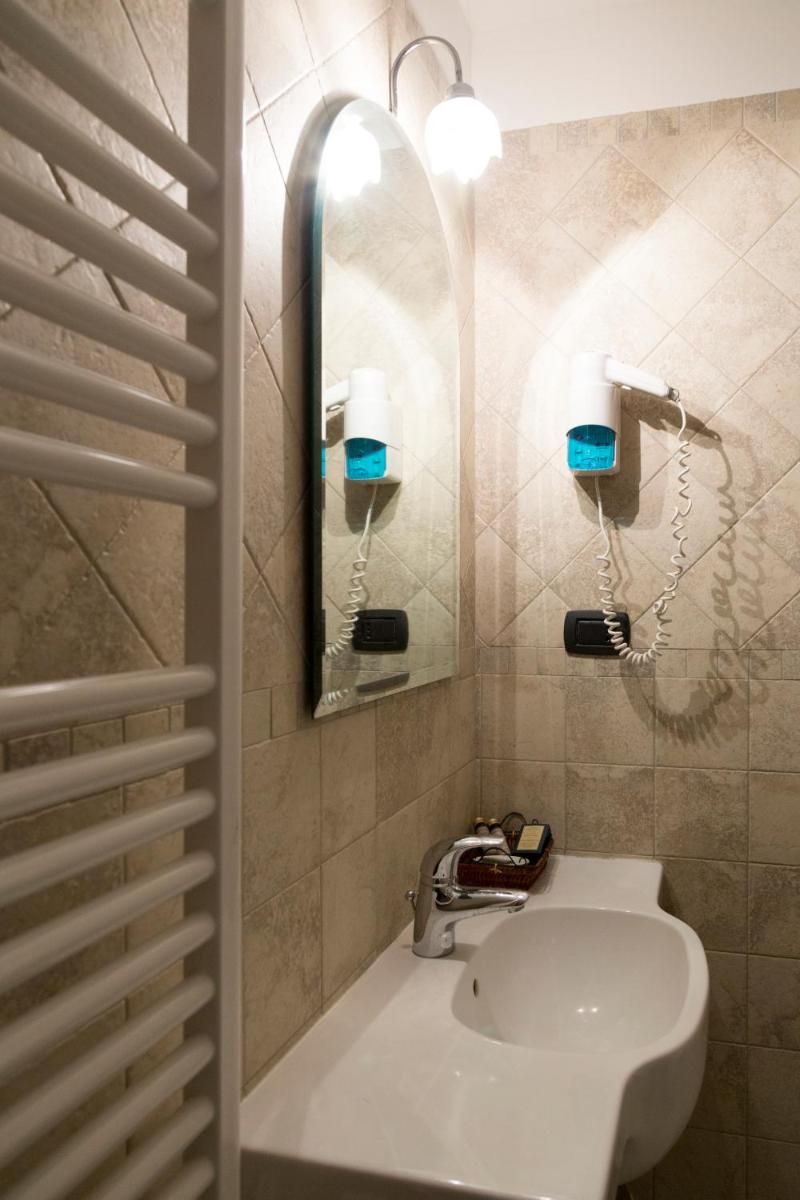 Colleverde Country House & SPA Urbino - Housity