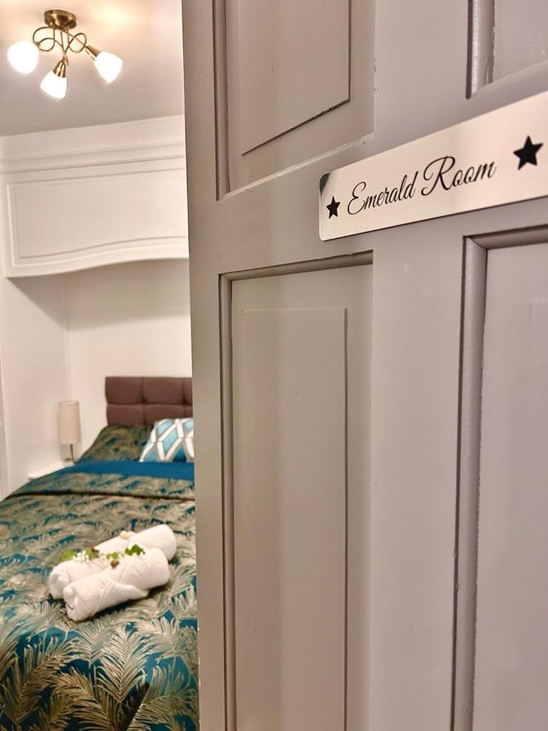 The Residence - Housity