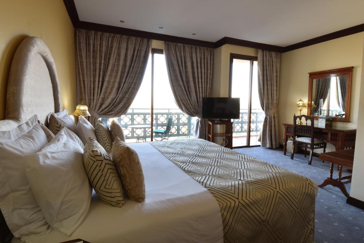 Les Mérinides - Housity