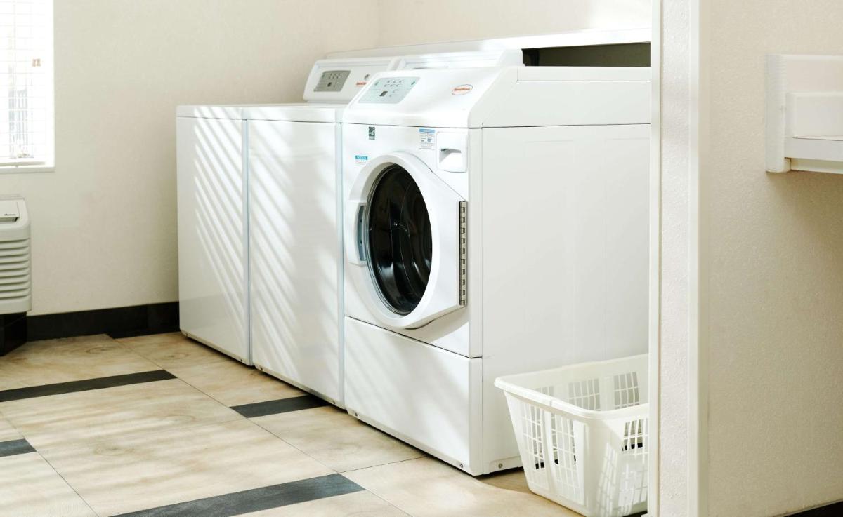 Sonesta Simply Suites Parsippany Morris Plains - Housity