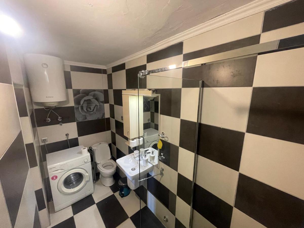 Apartments Djedovic 2 - Housity
