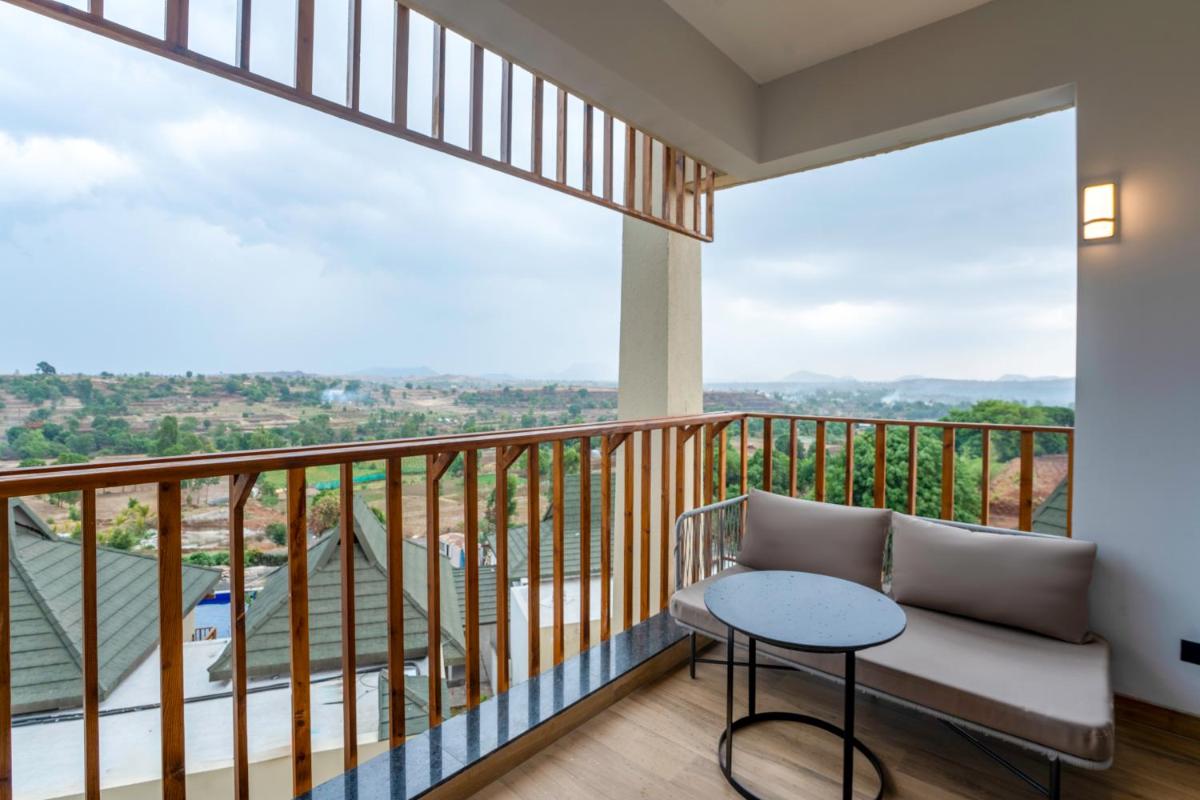 Radisson Resort Hatgad Saputara - Housity