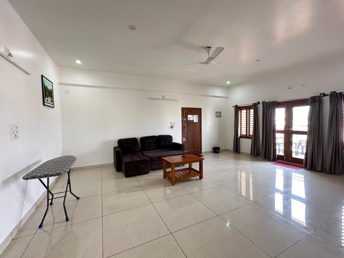 SS Luxury Comforts A 2bhk service apartment - Housity