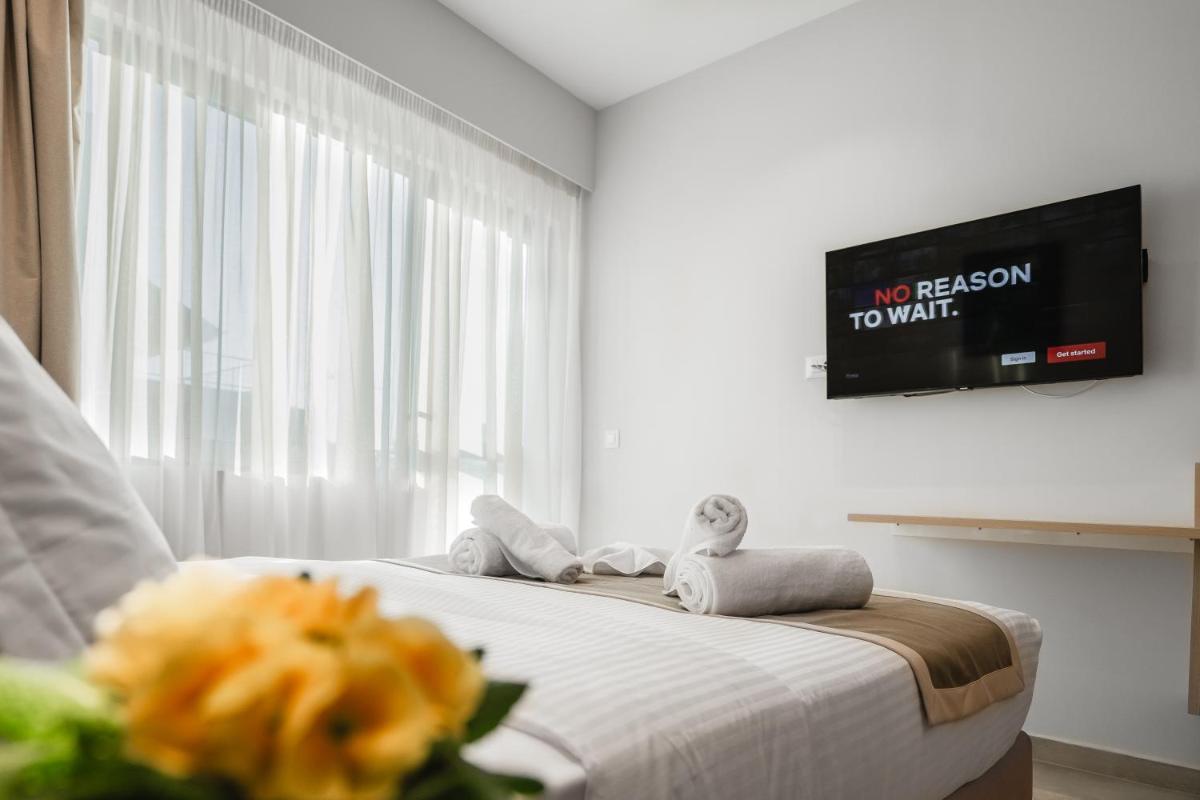 ELA FIVE RESIDENCES - Housity