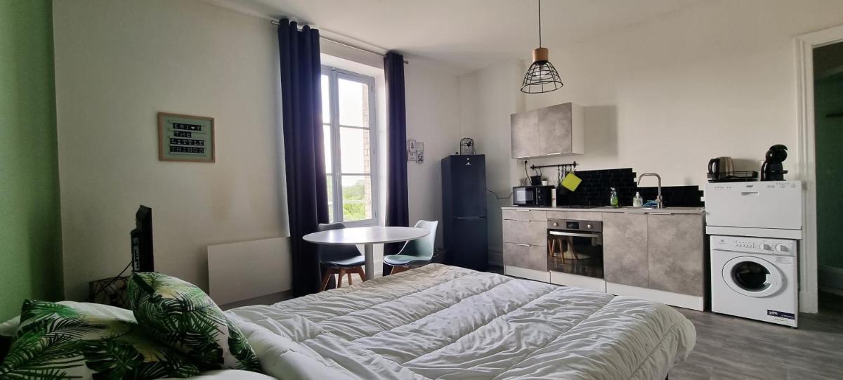 Vittel Studio neuf pour cure ou longue durée - Housity