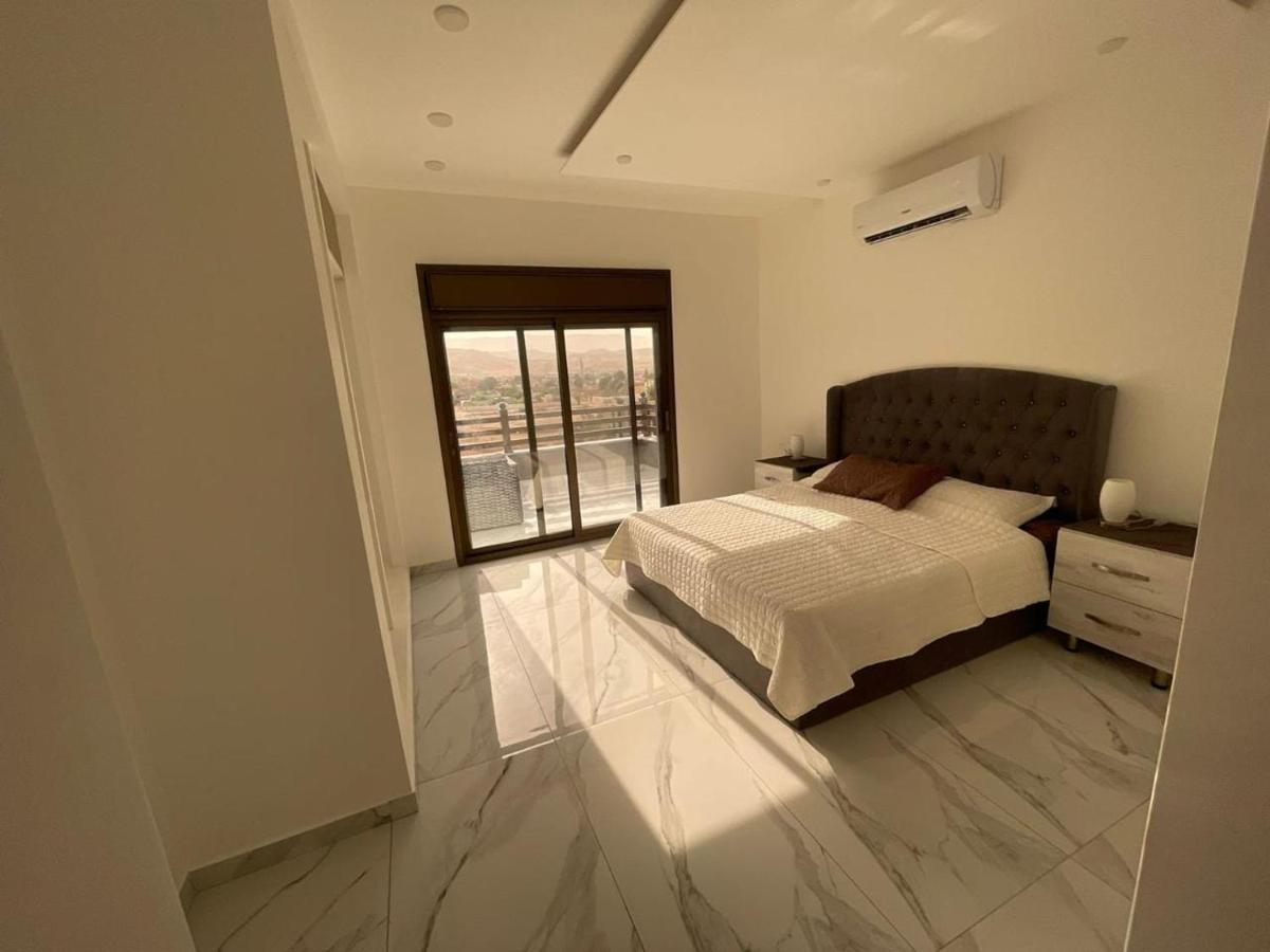 LIMAS Farms - Housity