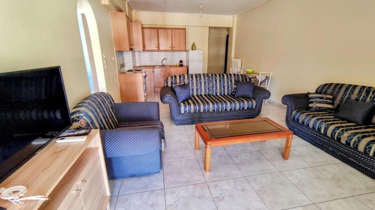 Angela's Apartment with beautiful balcony view - Housity