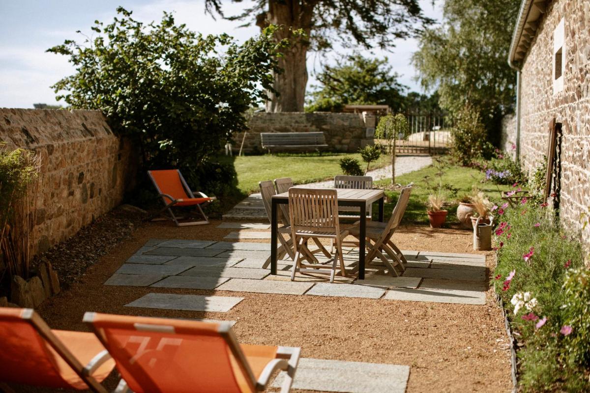 Les Gîtes de Kérégal bord de mer - La Grange aux Hirondelles - Housity