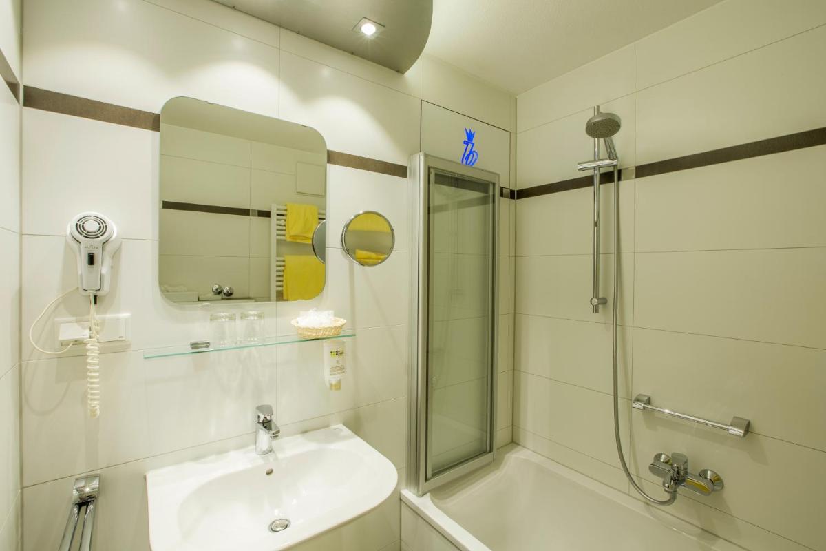 Hotel Brunner - Housity