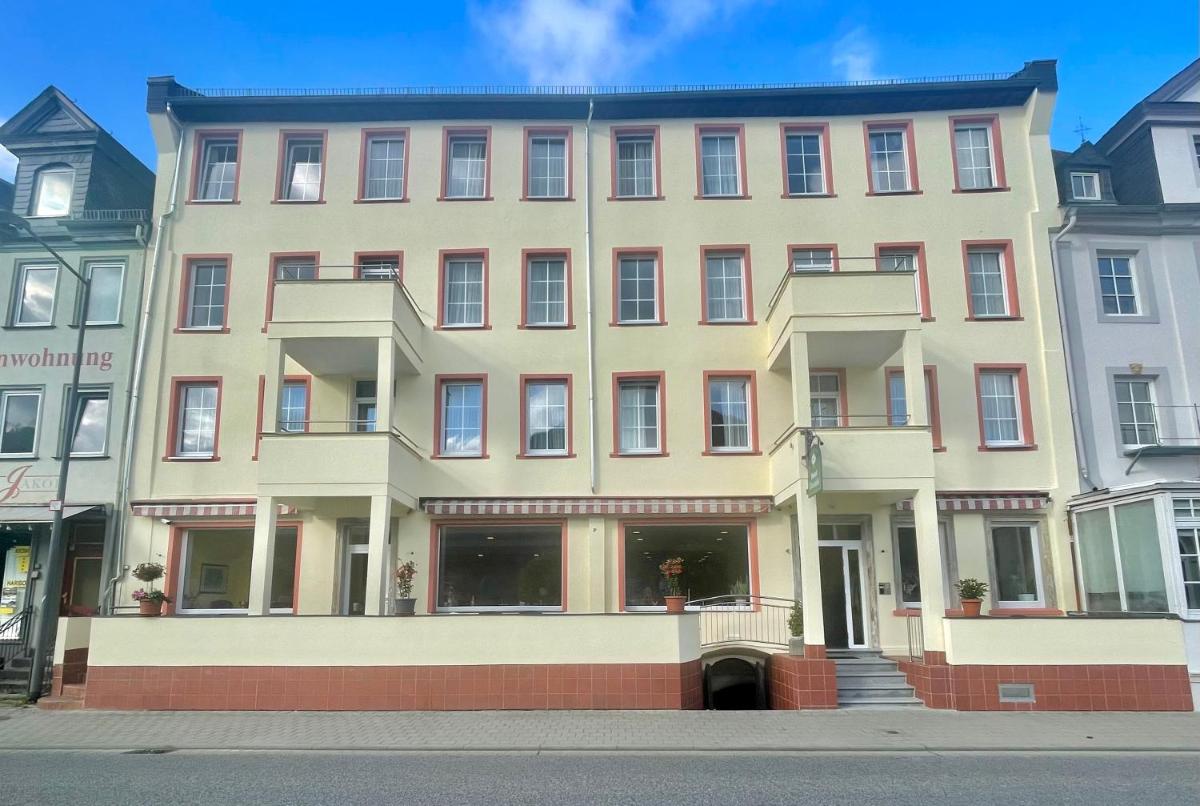 Hotel Rheinfels - Housity