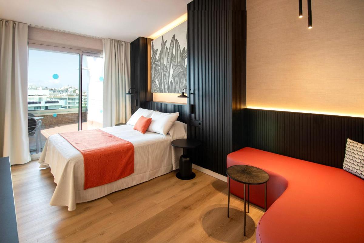 Cama o camas de una habitación en Golden Port Salou & Spa