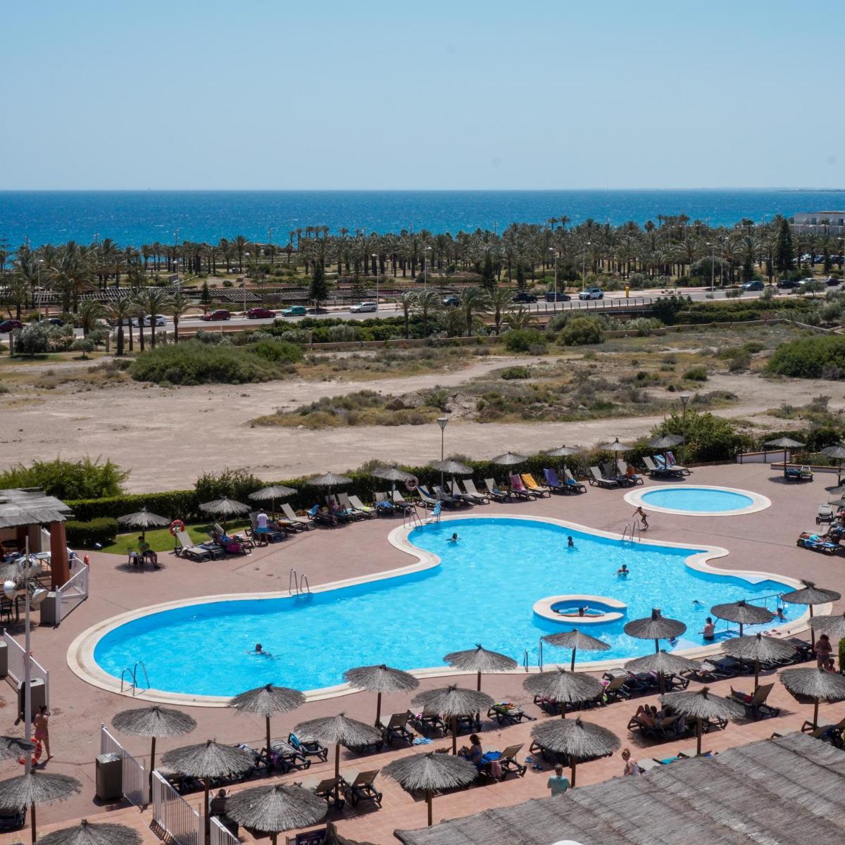 Piscina en o cerca de Ohtels Cabogata
