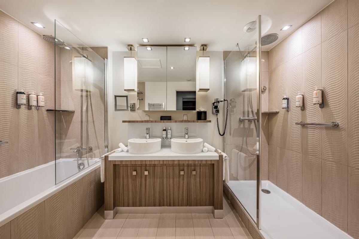 Salle de bains dans l'établissement Sofitel Quiberon Thalassa sea & spa