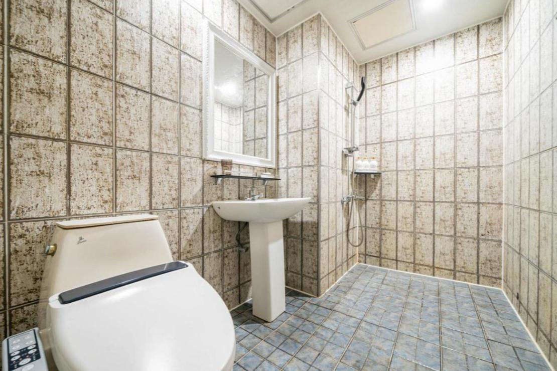 Andong hotel - Housity