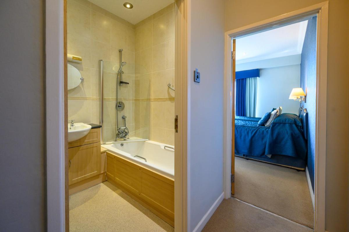 Trefeddian Hotel - Housity