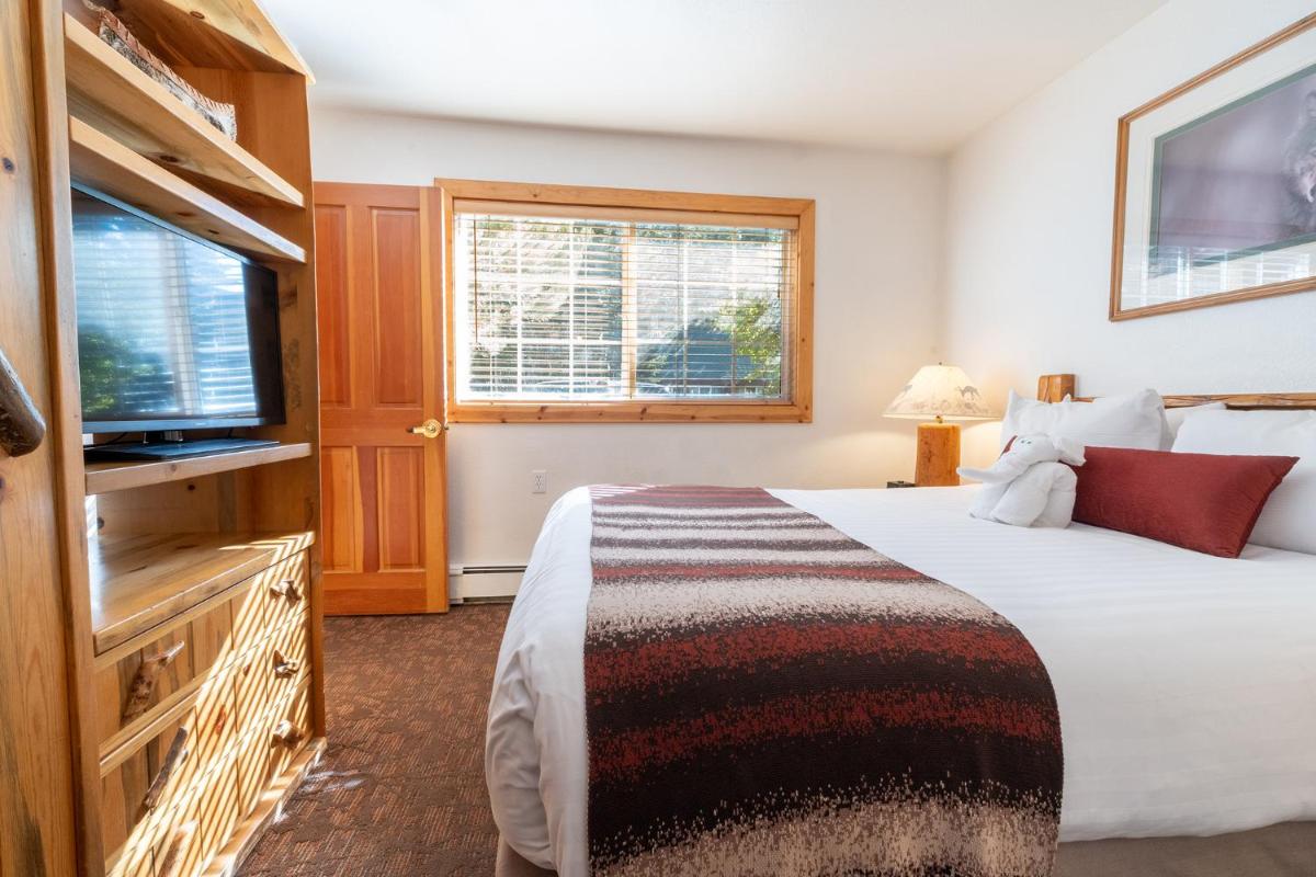 Red Wolf Lakeside Lodge - Housity