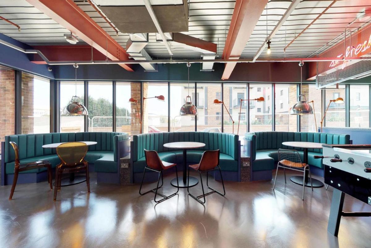 Suitetrails - The Bridge - Stylish Modern Student Apartments in the heart of Newcastle for Students Only