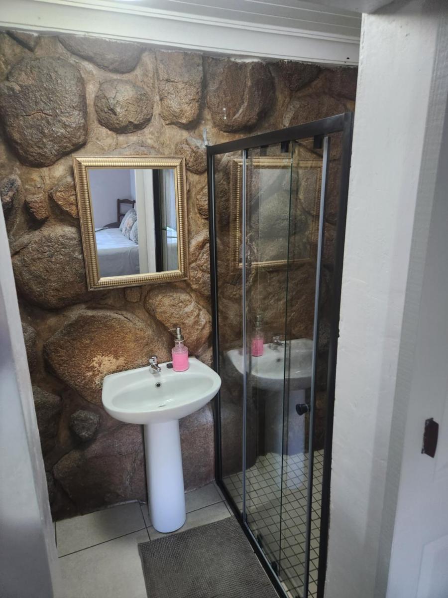 Mimosa Guesthouse - Housity