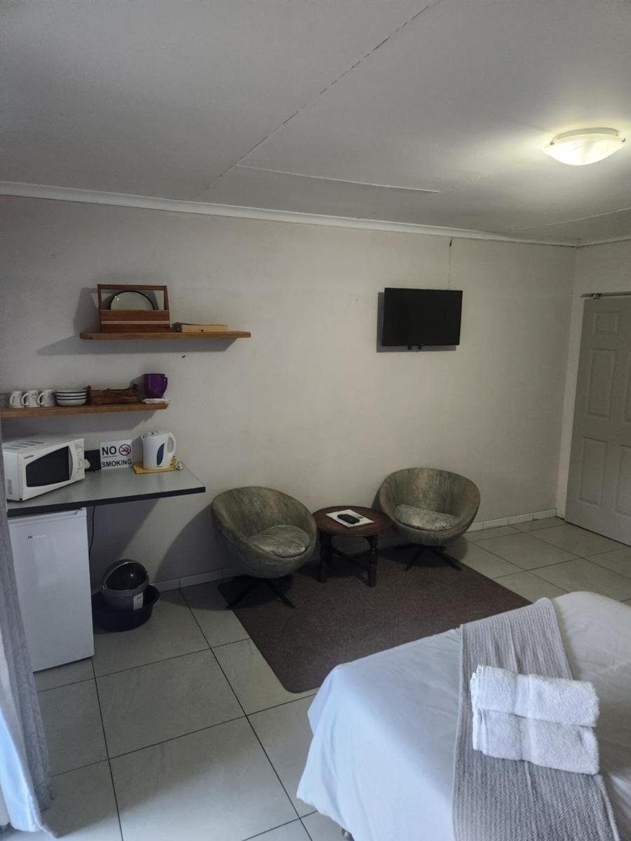 Mimosa Guesthouse - Housity