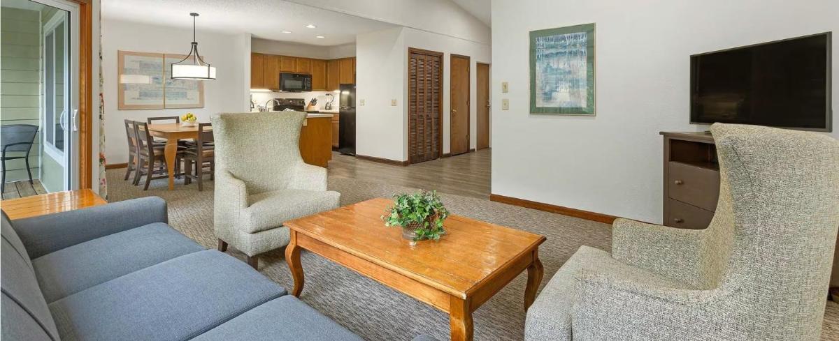 Club Wyndham Resort at Fairfield Sapphire Valley - Housity