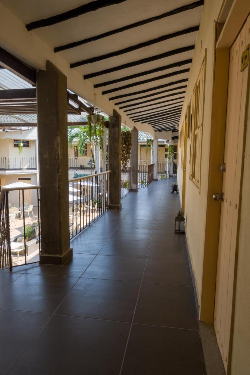 Corona Real - Housity