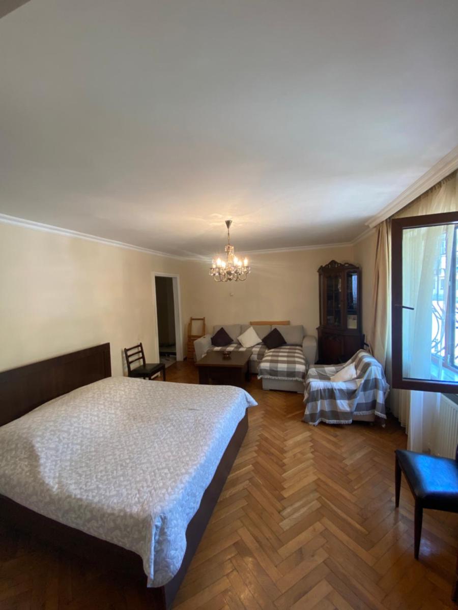 Kvartira near the boulevard - Hizvo