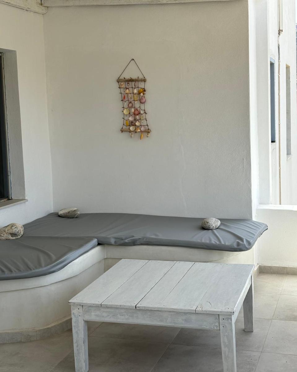 Thomas Apartments Katapola - Chora - Housity