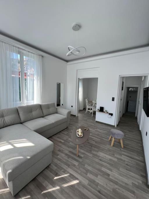Bougainvillea Apartments 2 - Hizvo