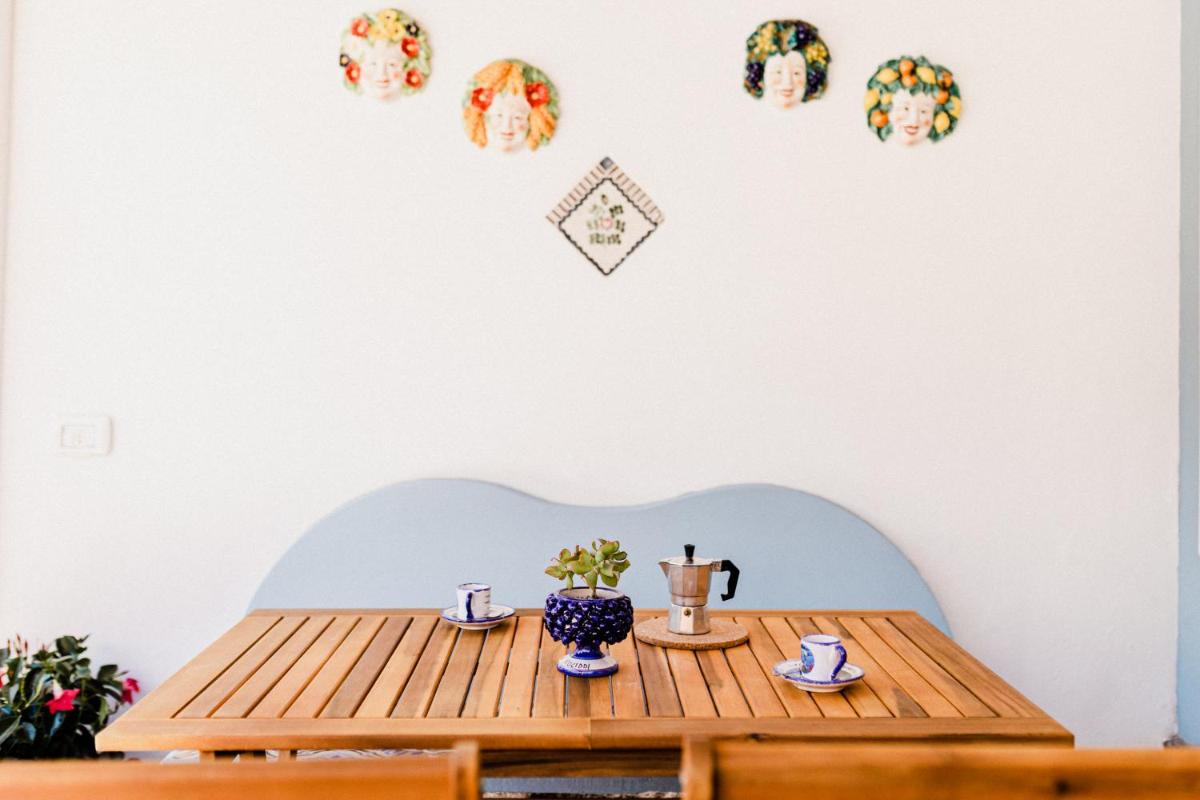 Lauricella Bed and Breakfast - Hizvo