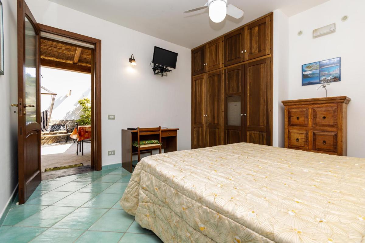Lauricella Bed and Breakfast - Hizvo